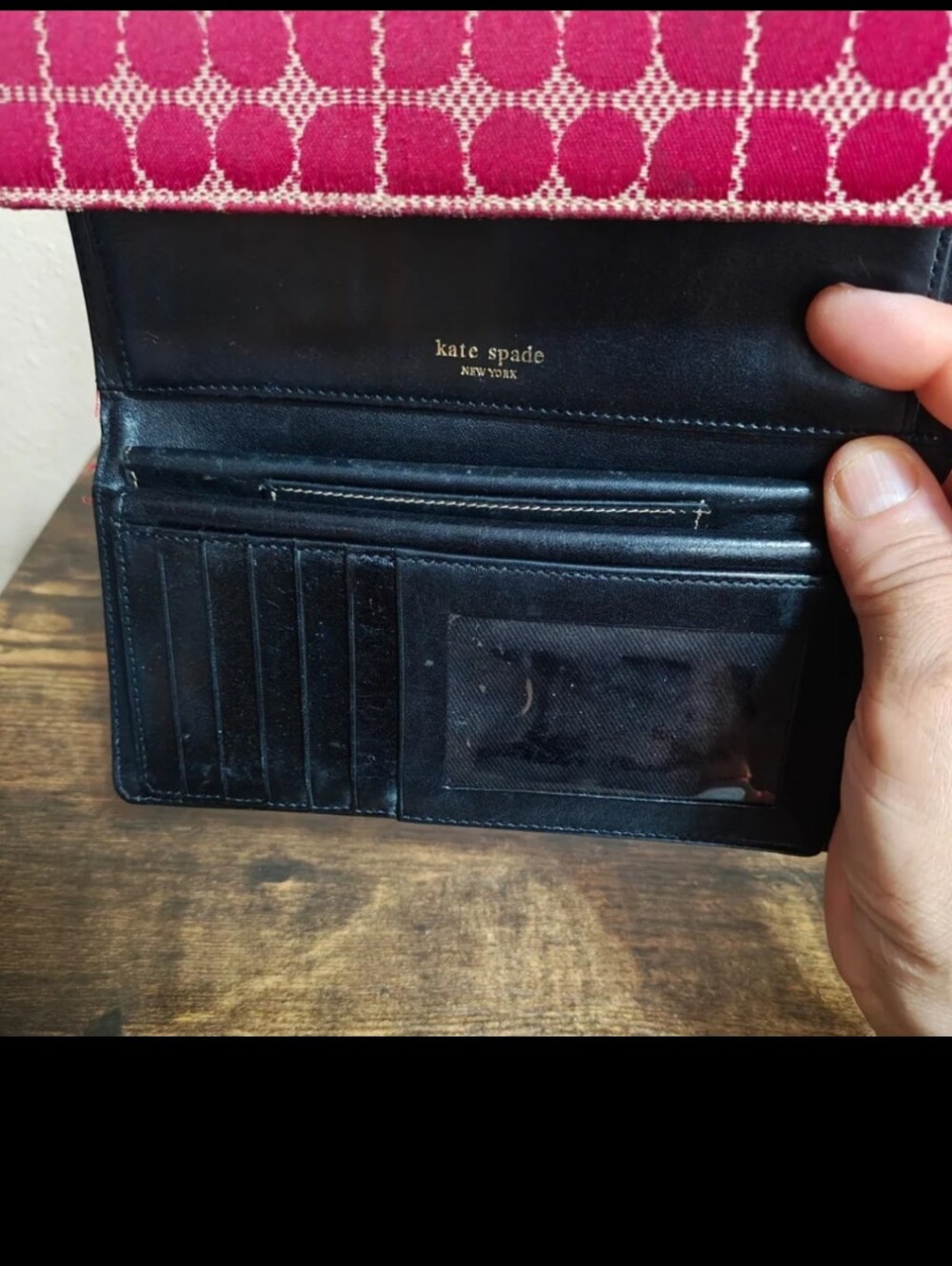 Early 2000s Red/Burgundy Color Kate Spade New York "Noel" Jacquard Flap Wallet. - Picture 9 of 12